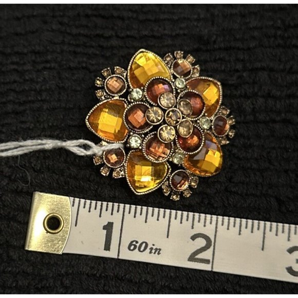 Vintage Amber Rhinestone Gold Tone Brooch Pin 2.5” EUC - Picture 2 of 4